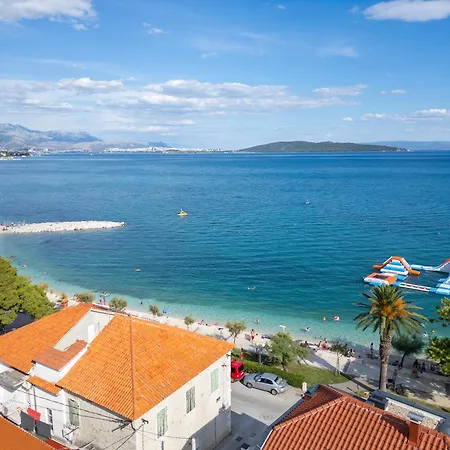 Terrace * Kastela