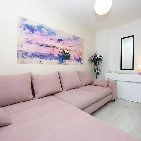 Apartment Terrace *