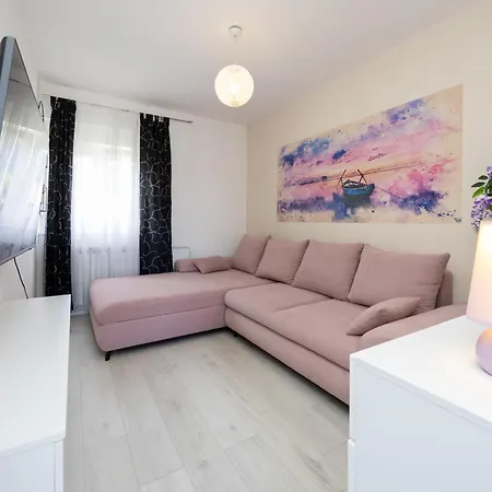 Terrace Apartment Kastela